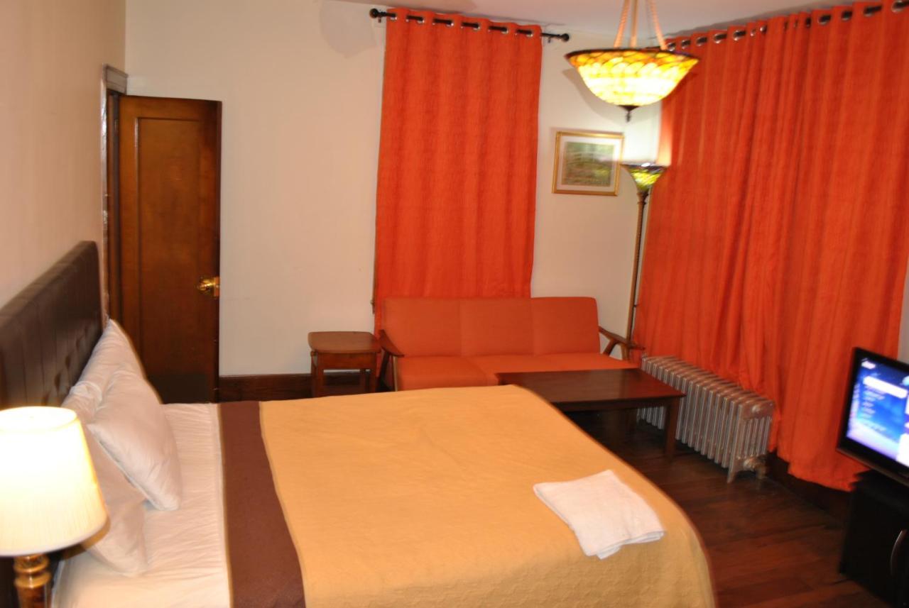 Ewr Airport Multilevel Guest House Room With 2-3 Beds Newark Luaran gambar