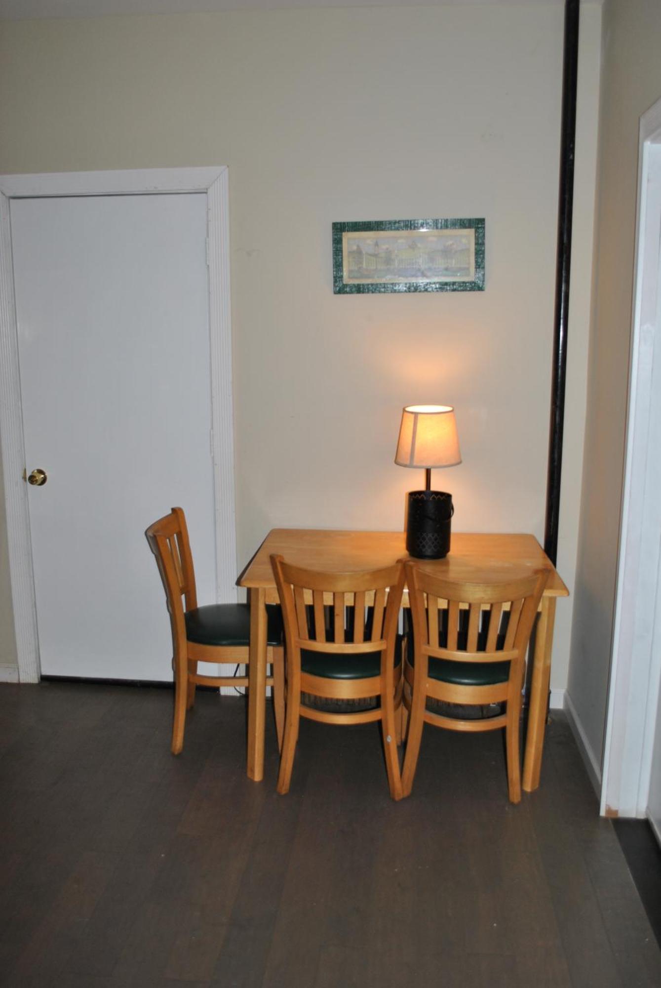Ewr Airport Multilevel Guest House Room With 2-3 Beds Newark Luaran gambar