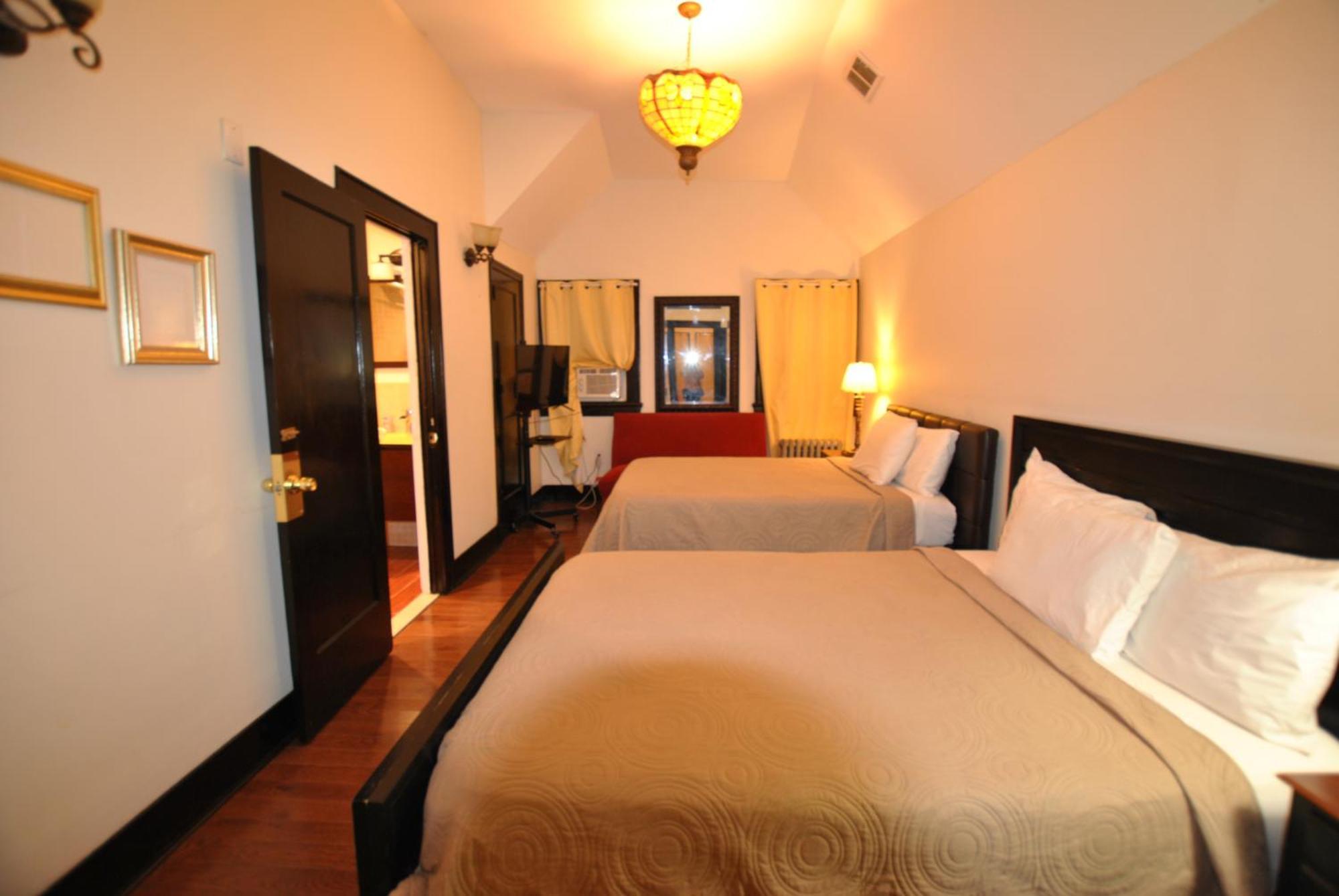 Ewr Airport Multilevel Guest House Room With 2-3 Beds Newark Luaran gambar