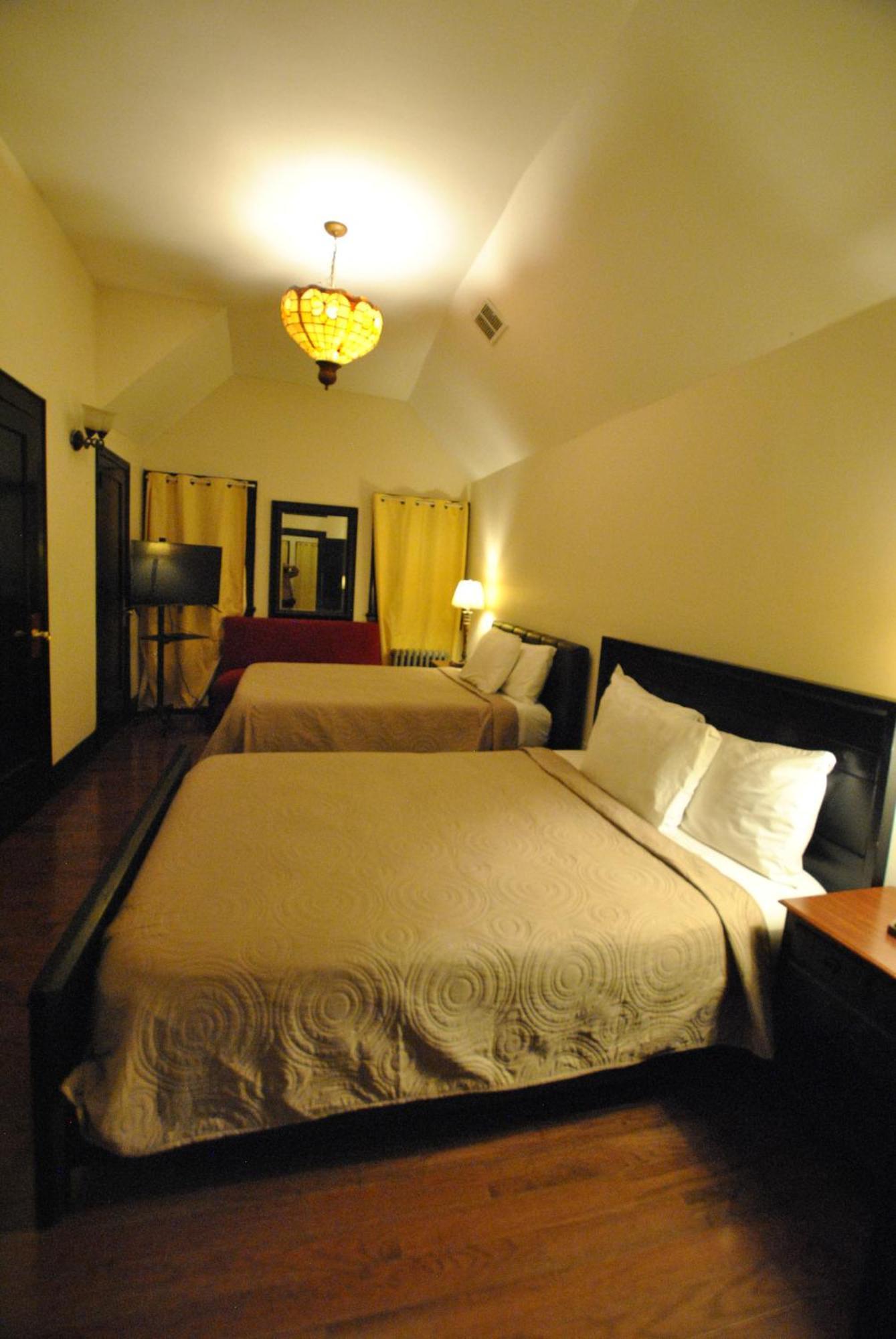 Ewr Airport Multilevel Guest House Room With 2-3 Beds Newark Luaran gambar