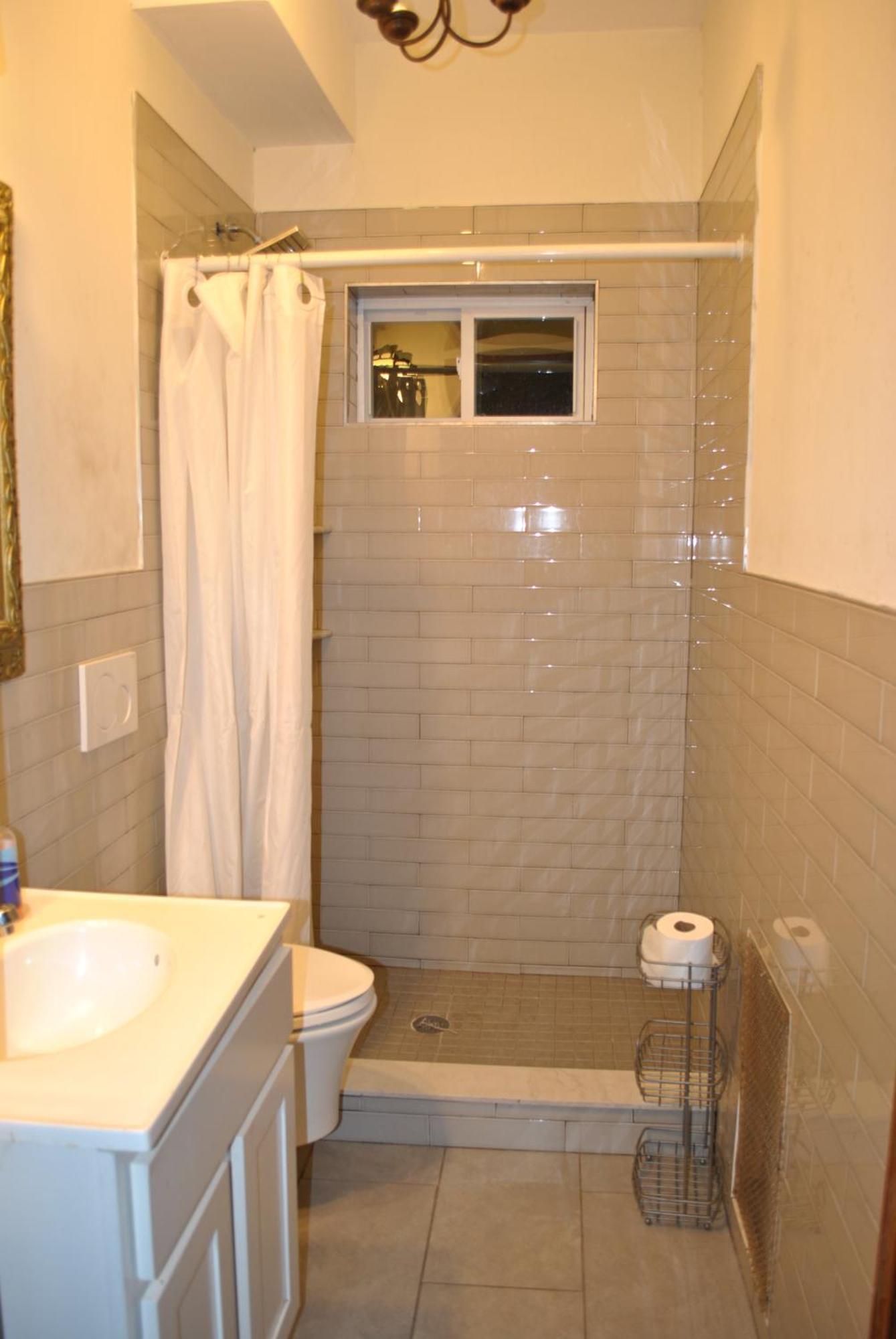 Ewr Airport Multilevel Guest House Room With 2-3 Beds Newark Luaran gambar