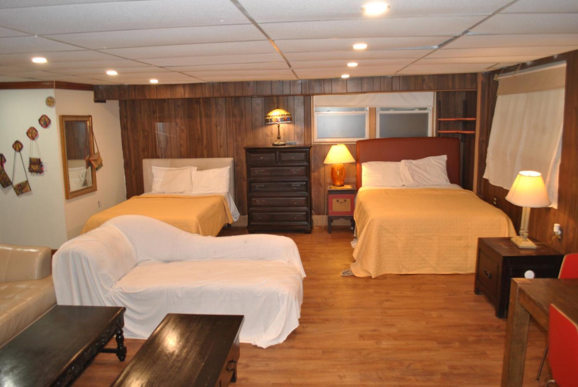 Ewr Airport Multilevel Guest House Room With 2-3 Beds Newark Luaran gambar